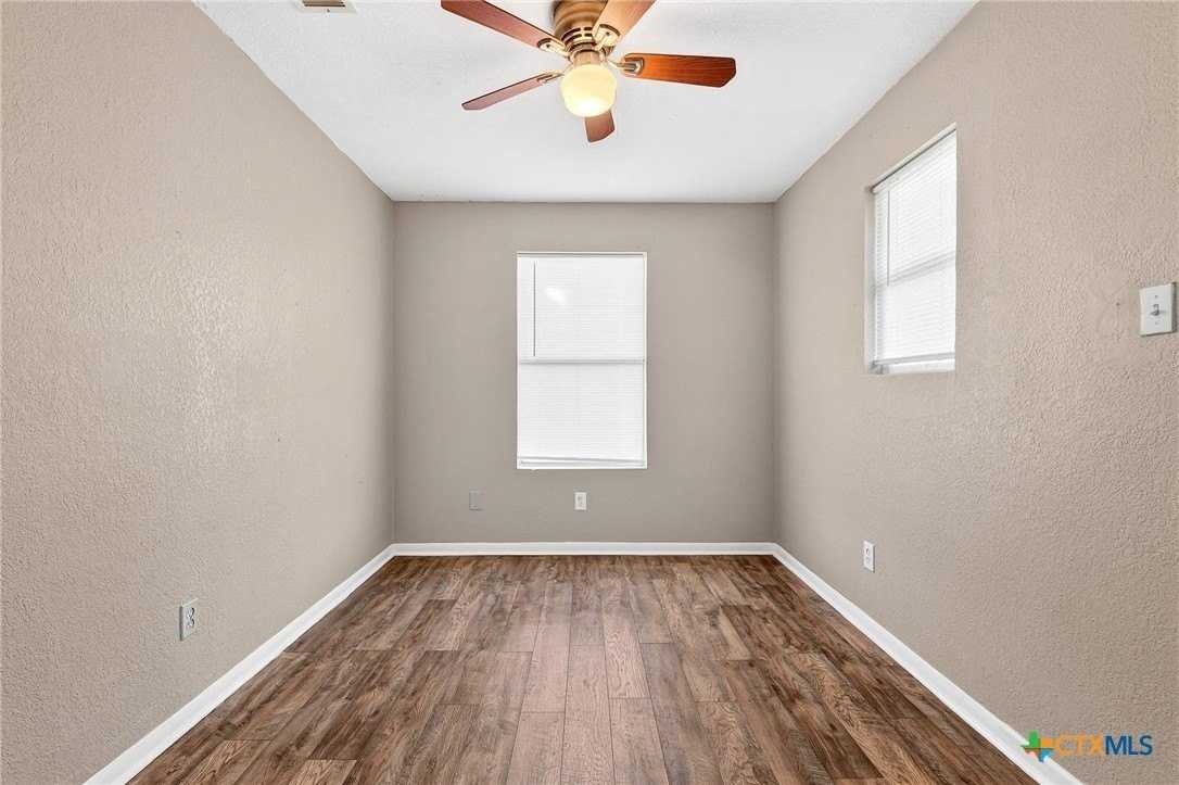 905 Parmer Ave Unit A #A - Photo 7 of 12