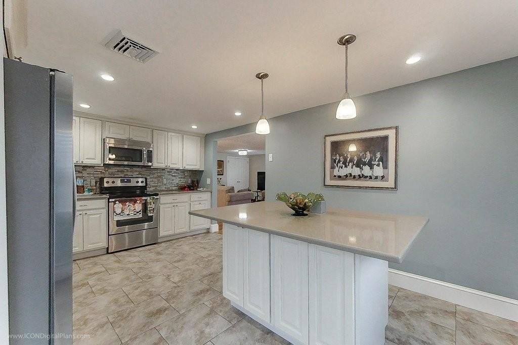 7 Wilbur Ave - Photo 2 of 25