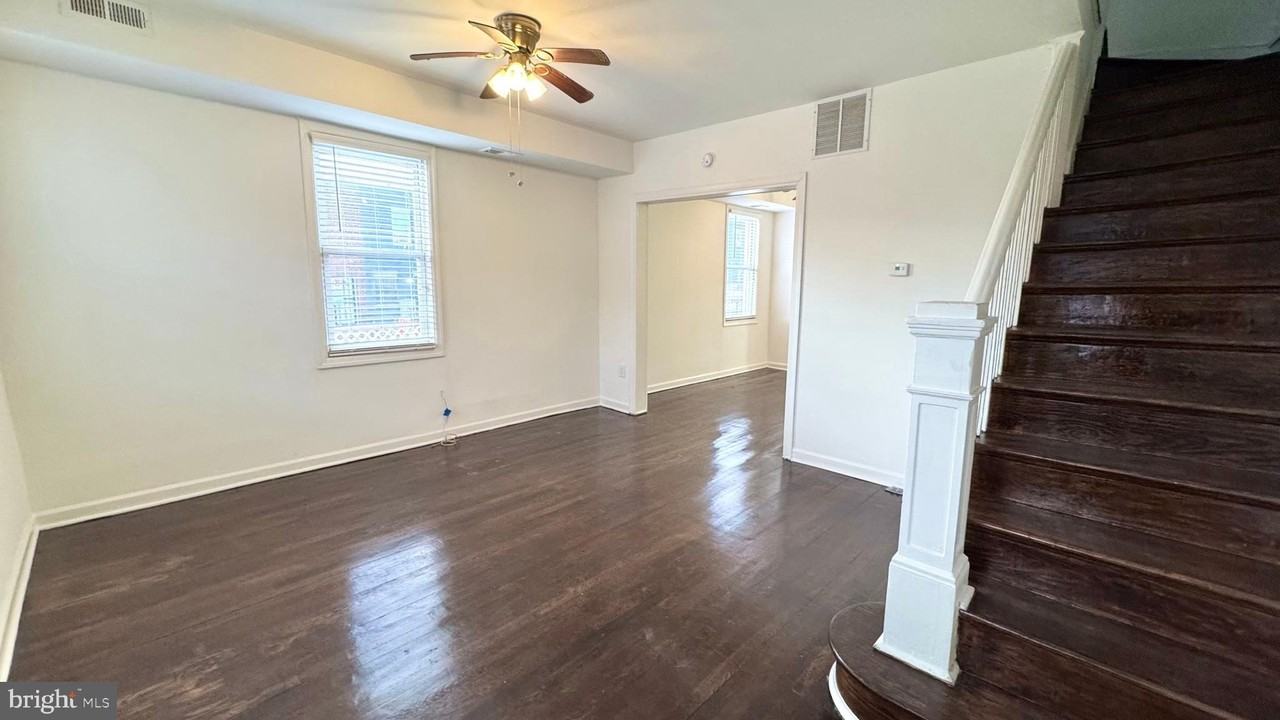 1900 Rosedale St Ne - Photo 2 of 29