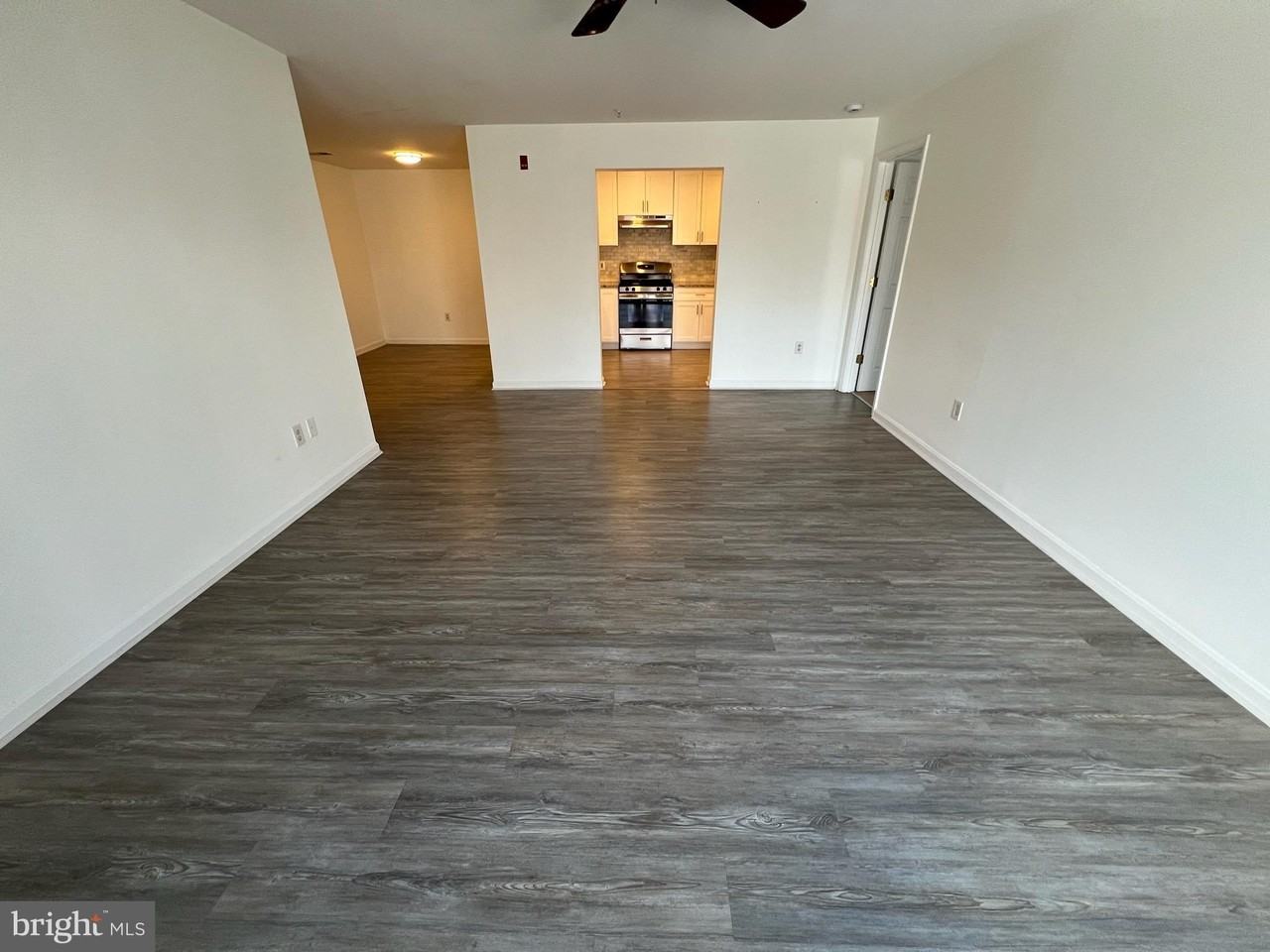 15301 Diamond Cove Ter Apt F #F - Photo 5 of 19