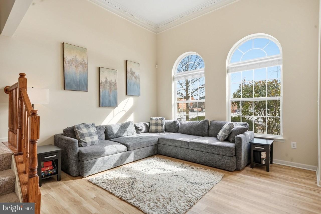 511 Cameron Station Blvd - Photo 6 of 24