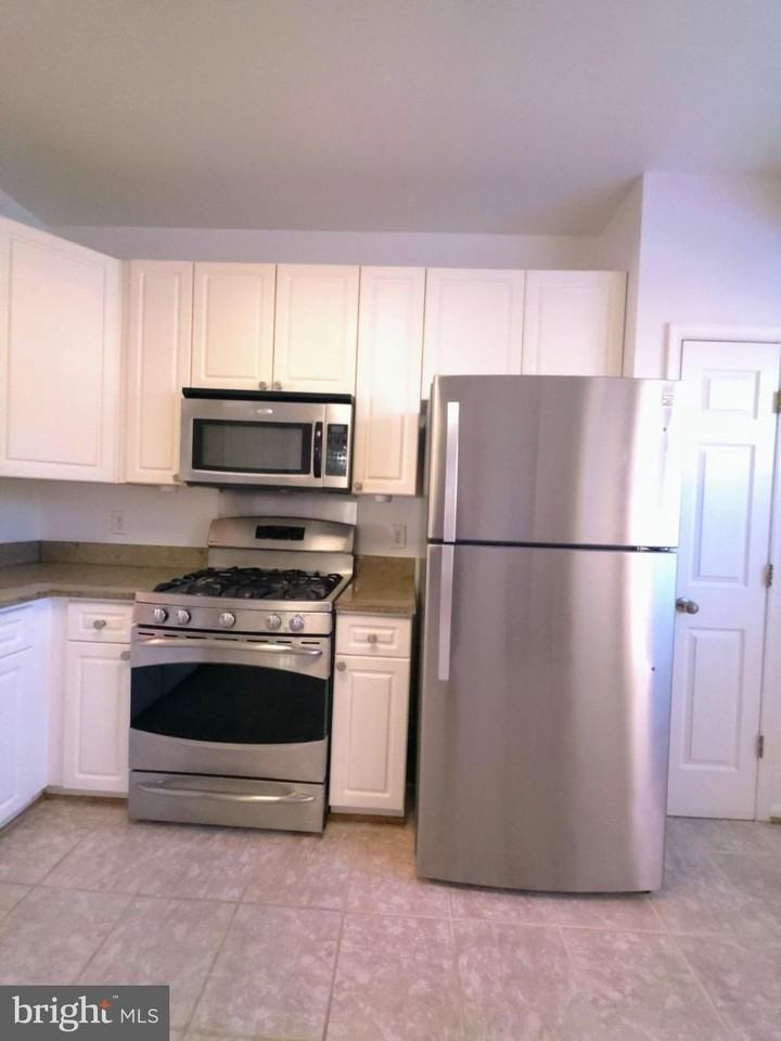 13207 Ashnut Ln - Photo 3 of 30