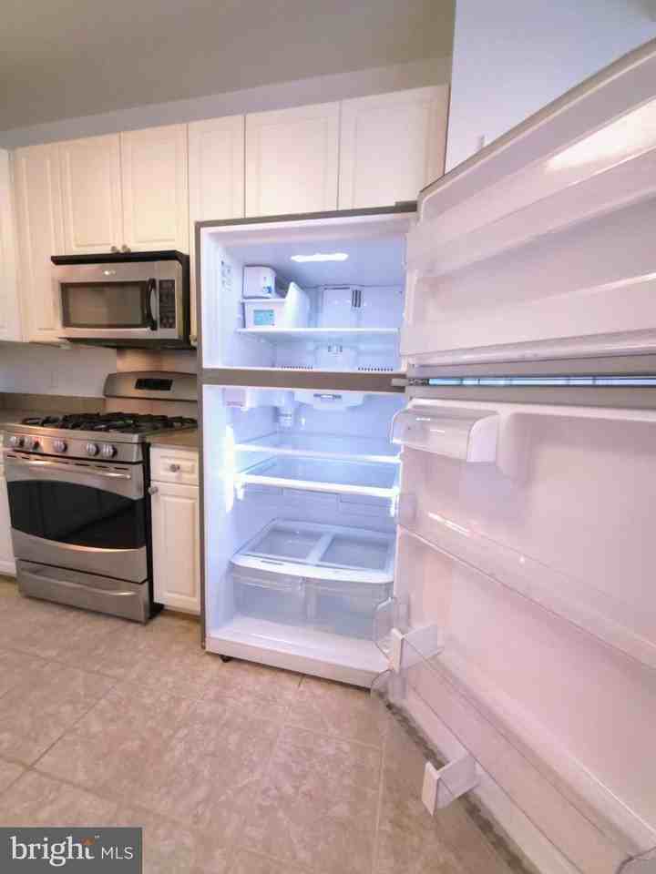 13207 Ashnut Ln - Photo 4 of 30