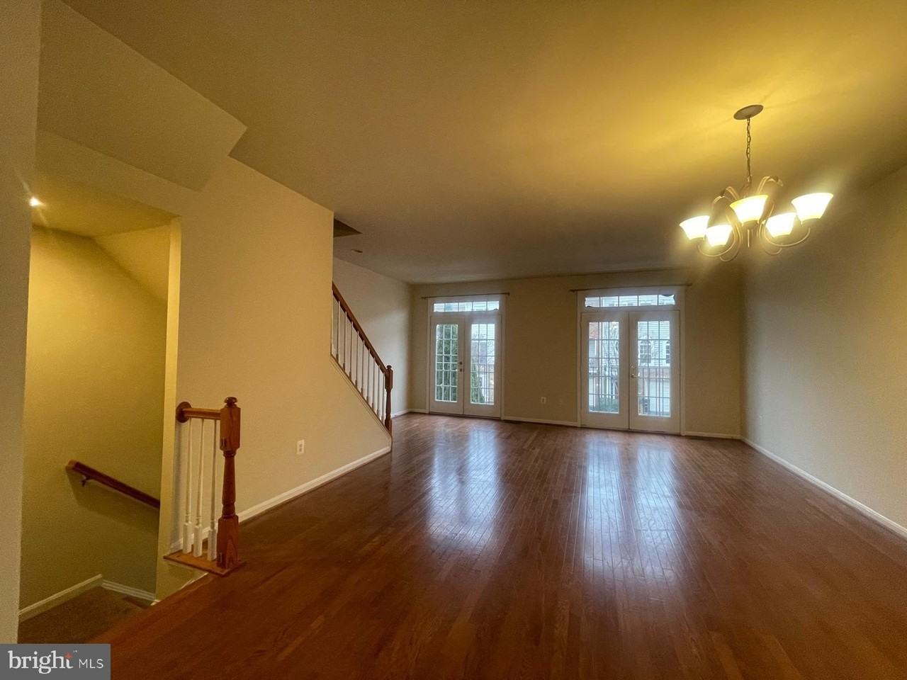 24693 Kings Canyon Sq - Photo 5 of 50