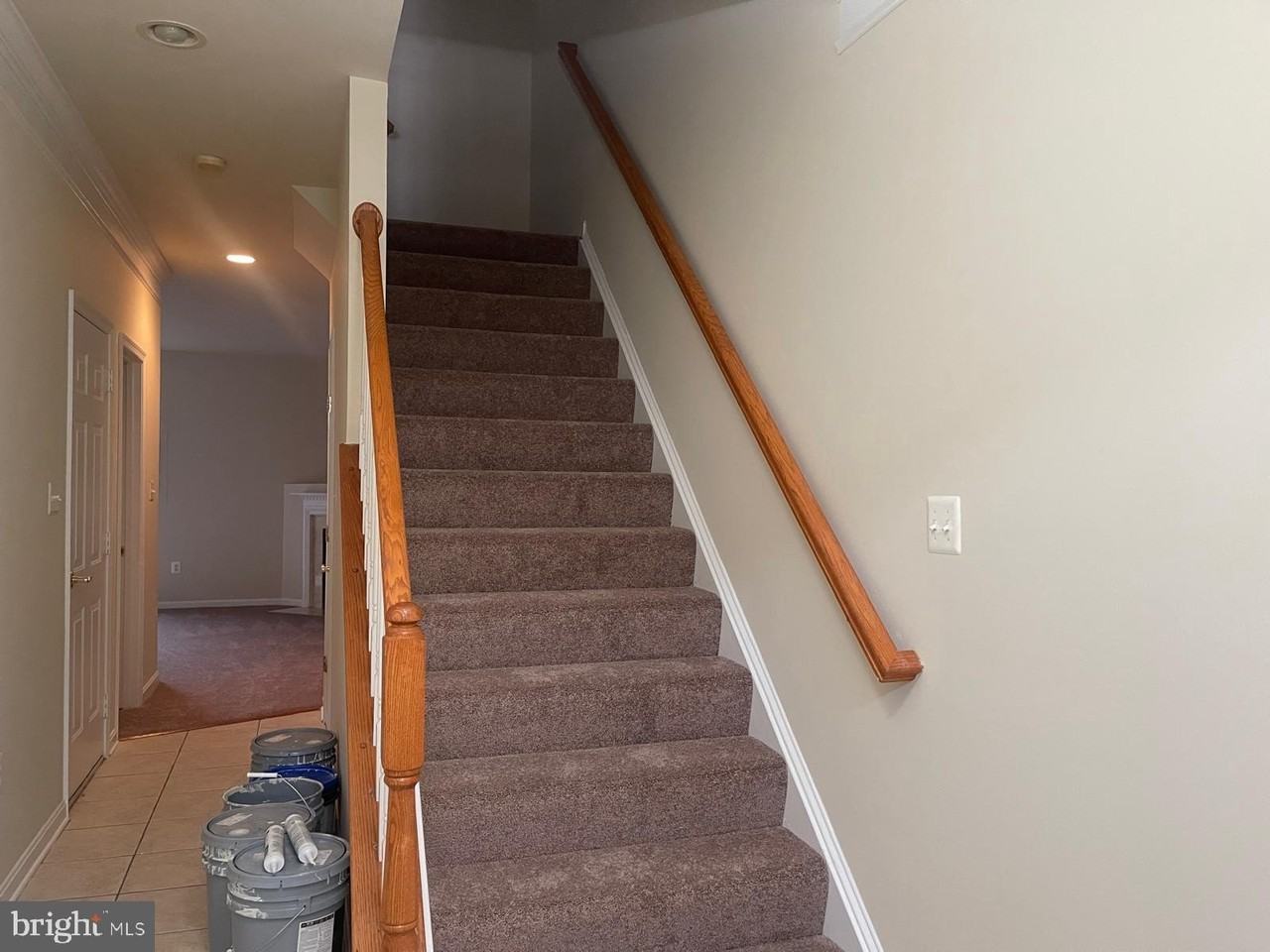 24693 Kings Canyon Sq - Photo 7 of 50