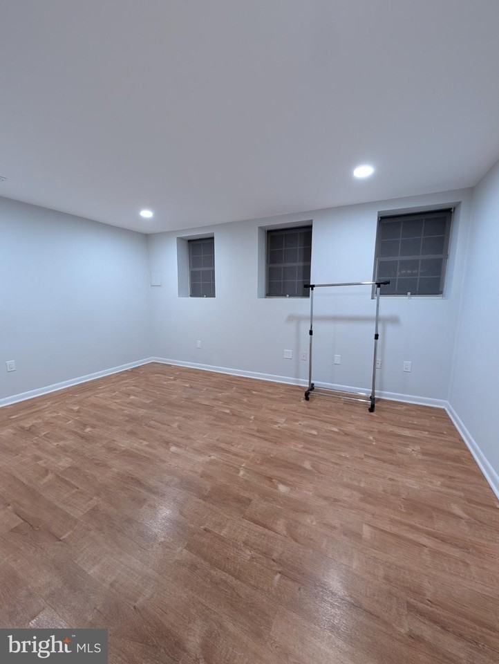 21214 Millwood Sq - Photo 6 of 14