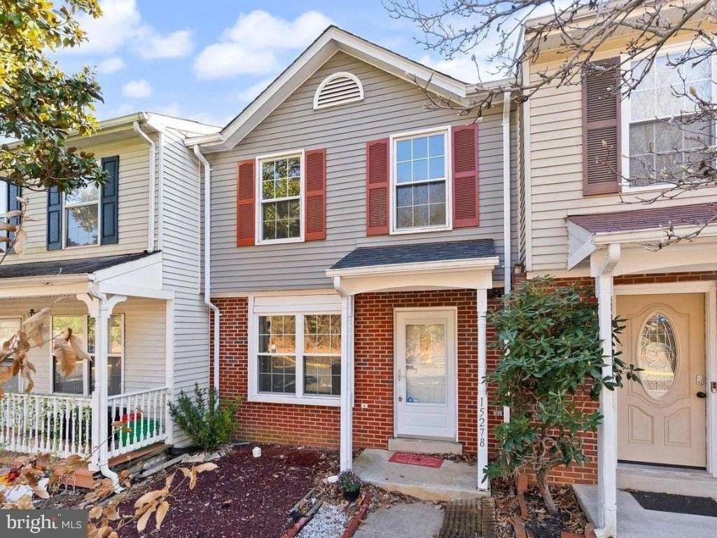 15278 Cloverdale Rd - Photo 2 of 35