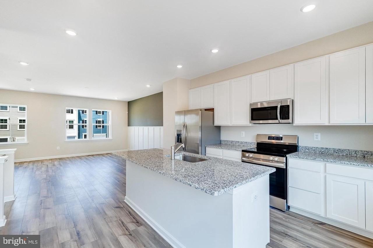 52 Bigler Rd - Photo 2 of 17