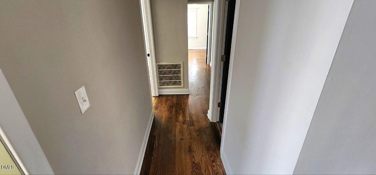 316 W Academy St - Photo 6 of 15