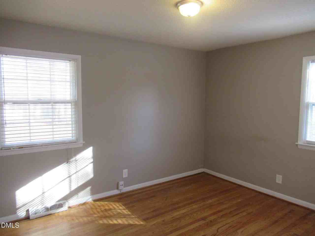 2809 Daytona Dr - Photo 7 of 10