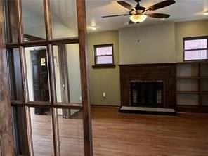 2161 Lowrie St - Photo 6 of 38