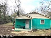 960 Center St - Photo 1 of 1