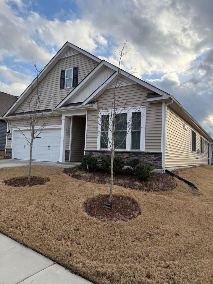 1311 Nichols Creek Rd - Photo 2 of 37