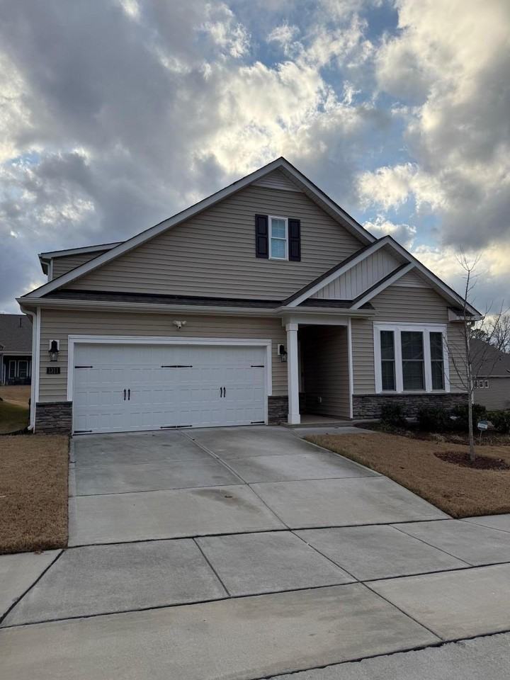 1311 Nichols Creek Rd - Photo 3 of 37