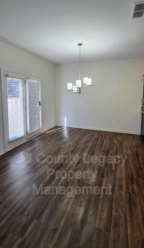 4421 Kendrick Cir - Photo 4 of 12