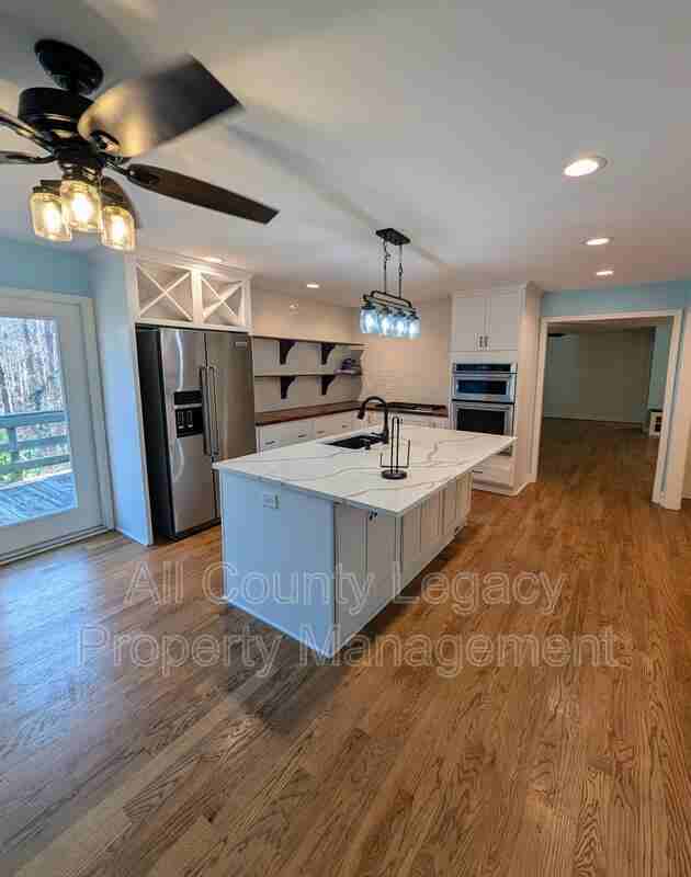 5357 Highway - Photo 3 of 20