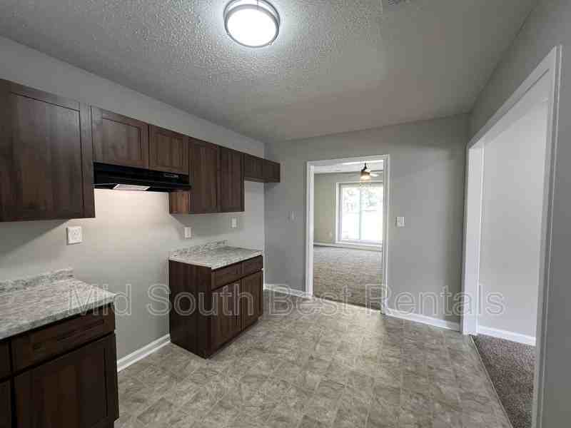 77 E Fernwood Ave - Photo 4 of 12