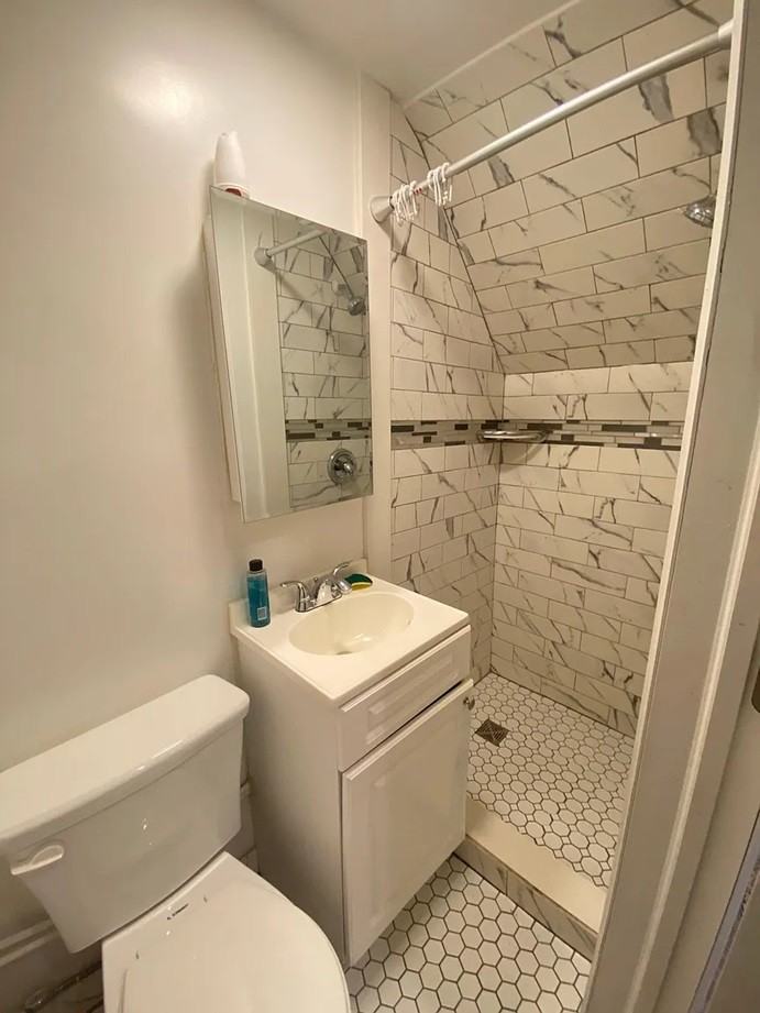 1629 Radcliff Ave #3D - Photo 5 of 7