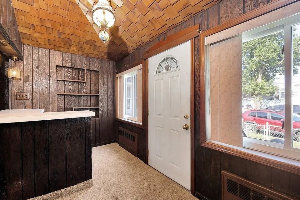 5816 69th St #3D - Photo 2 of 7