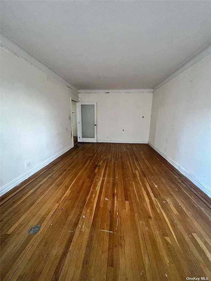 8306 Vietor Ave #5J - Photo 2 of 6