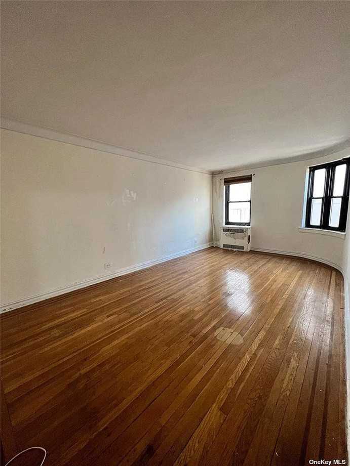 8306 Vietor Ave #5J - Photo 4 of 6