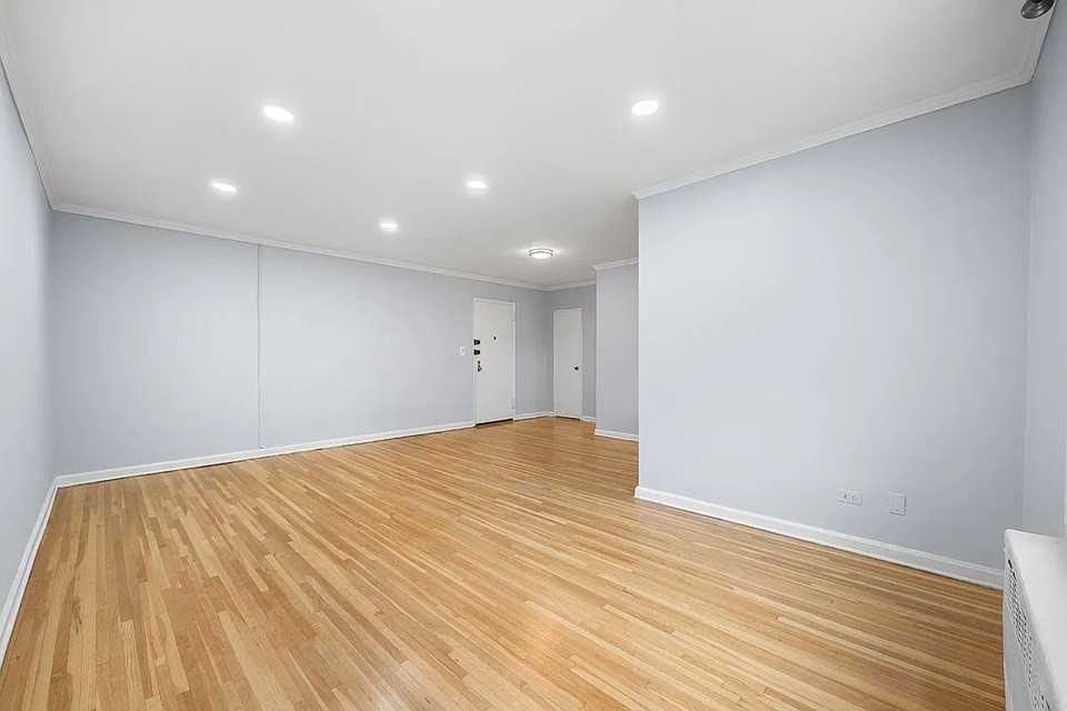 9411 Shore Rd #2I - Photo 2 of 10