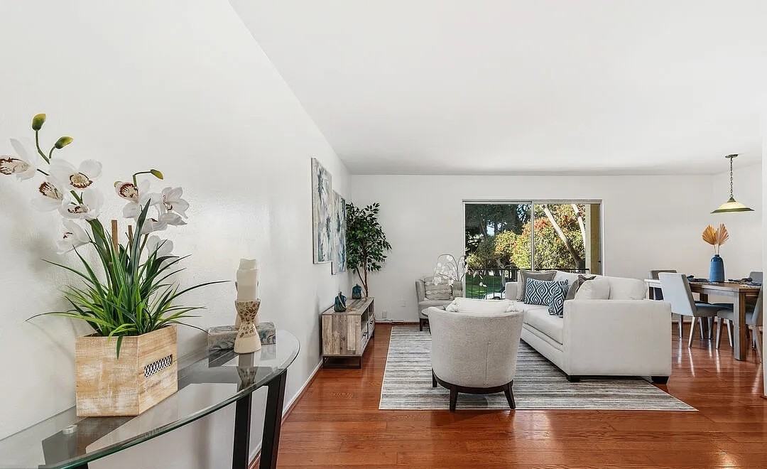 2311 4Th St - Photo 3 of 29