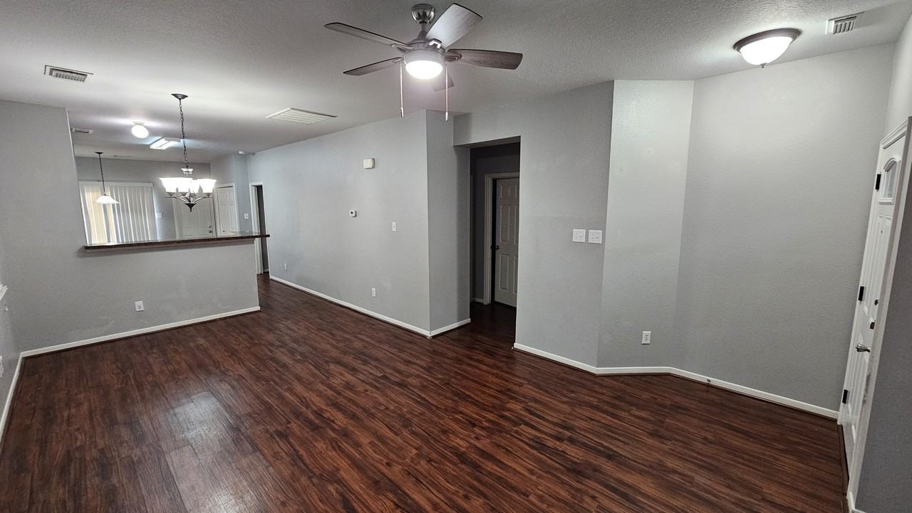 4014 Mossy Place Ln - Photo 3 of 22