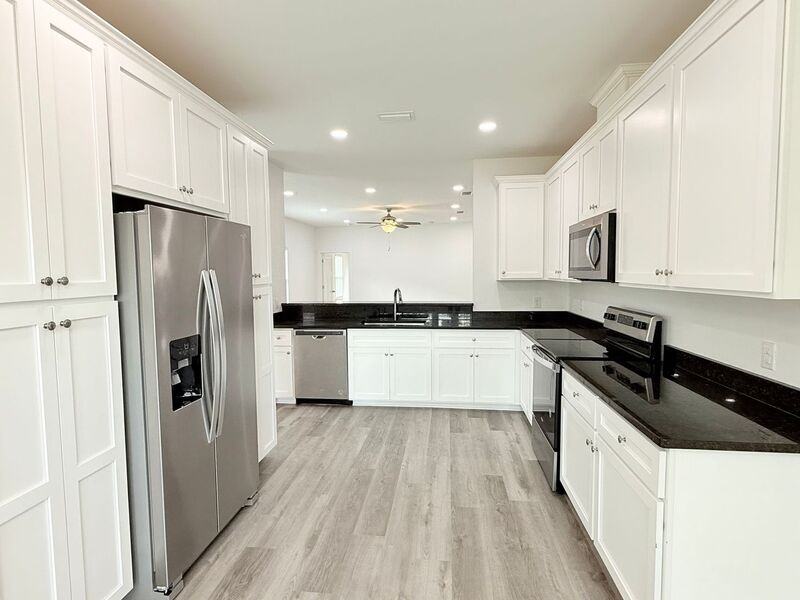 3278 Bernath Dr - Photo 3 of 14