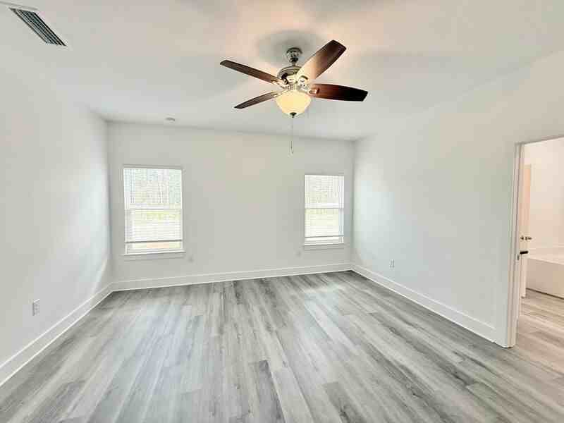 3278 Bernath Dr - Photo 4 of 14