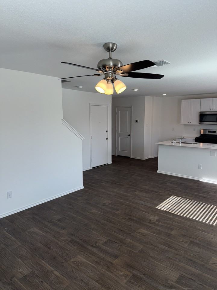 4222 Paprika Grv - Photo 5 of 20