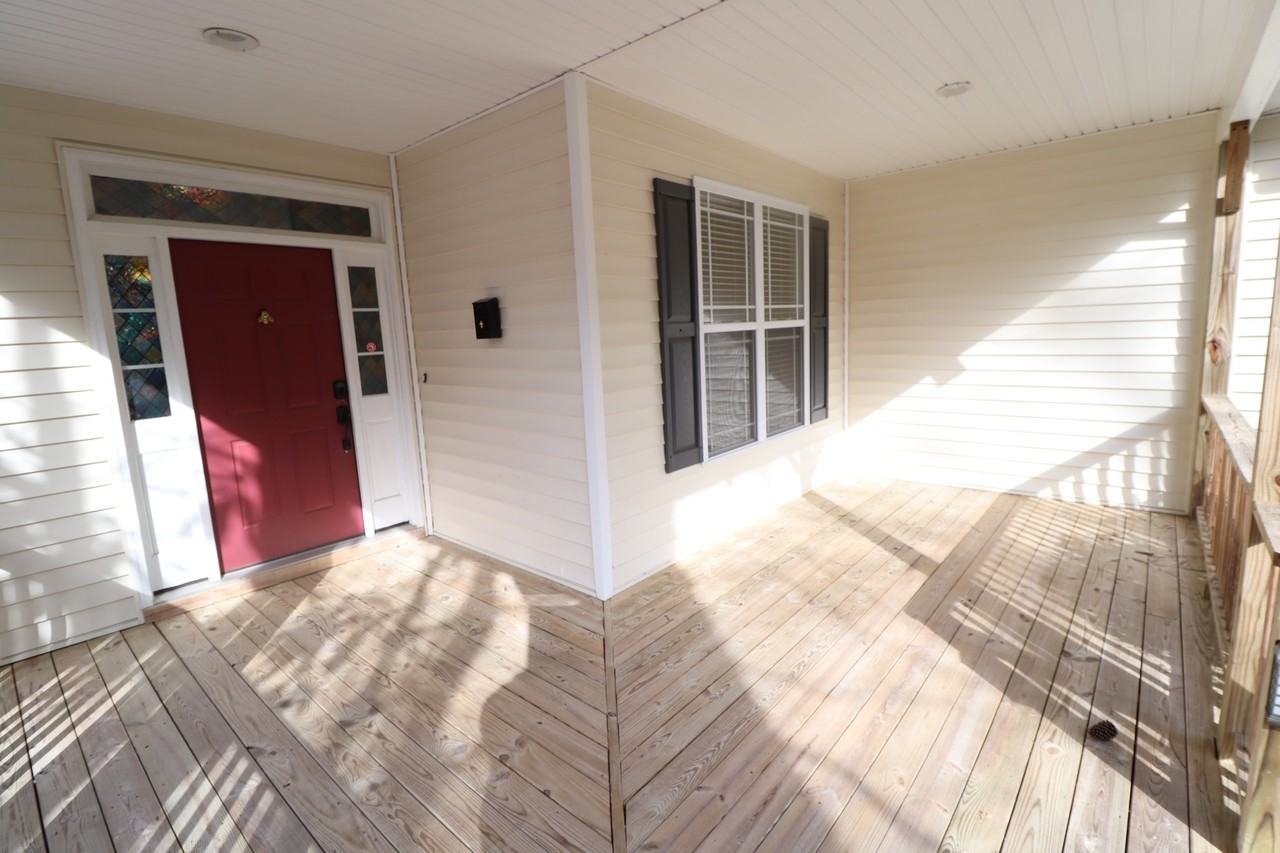 214 Sylvia Ln - Photo 2 of 42