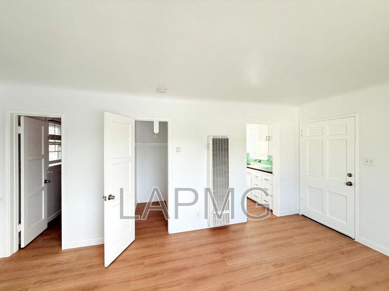 230 Rennie Ave #232 - Photo 6 of 16