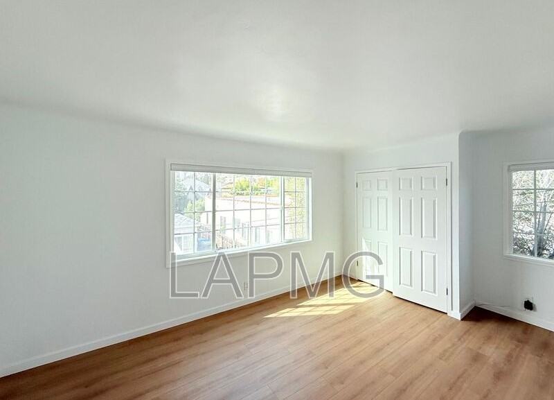 230 Rennie Ave #232 - Photo 7 of 16