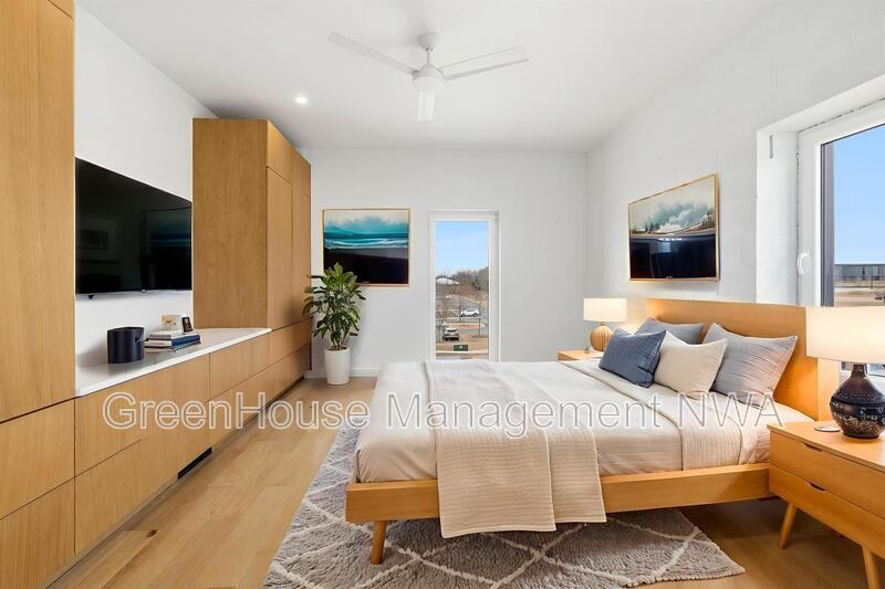 840 Se 8th St - Photo 7 of 14