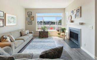 609 Commodore Dr - Photo 1 of 1