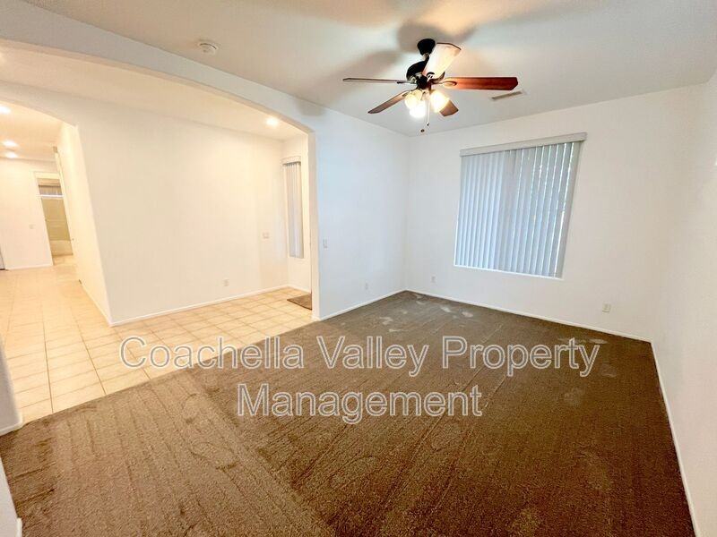 66206 Lantana Ln - Photo 7 of 47