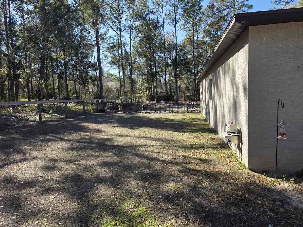 14073 Cedarwood Ave - Photo 4 of 26