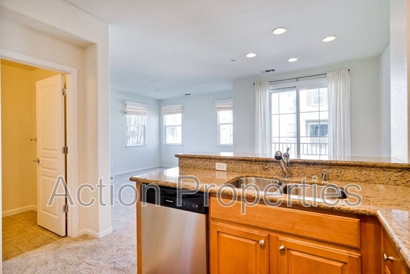 471 Parvin Dr - Photo 7 of 25