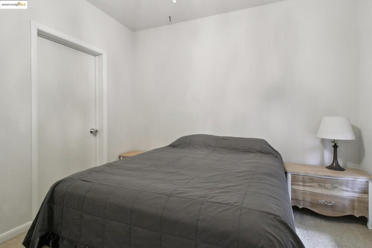 6466 Hollis St - Photo 3 of 3