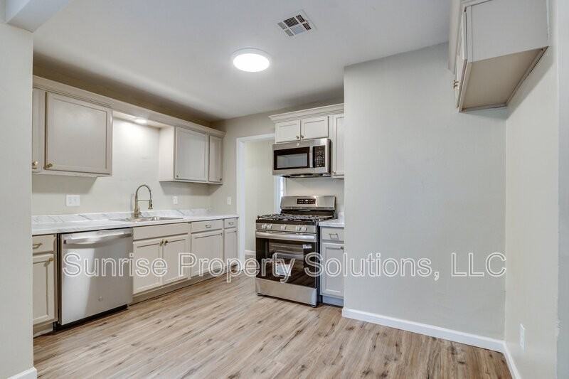 509 E Rose Dr - Photo 6 of 22