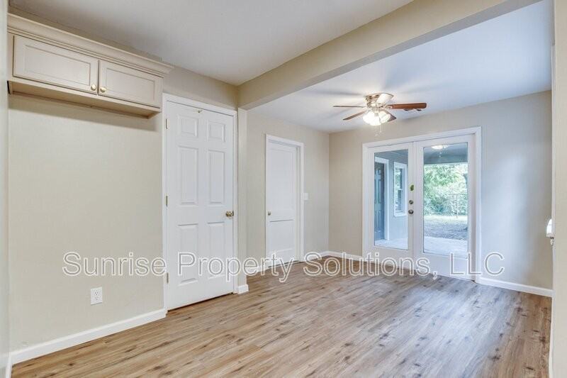 509 E Rose Dr - Photo 7 of 22