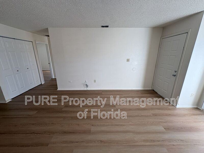 5420 Se 29th Pl #B - Photo 4 of 46