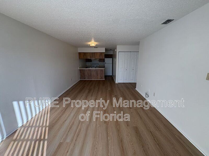 5420 Se 29th Pl #B - Photo 7 of 46