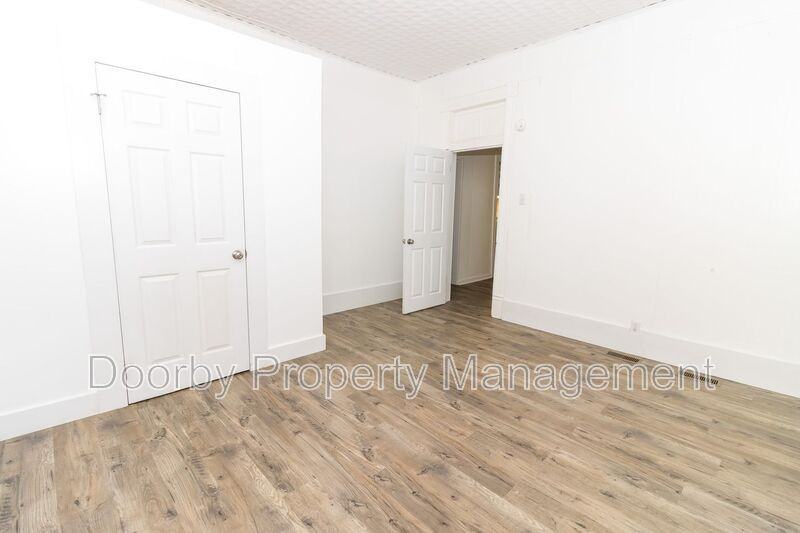 4509 Highland Ave - Photo 3 of 16