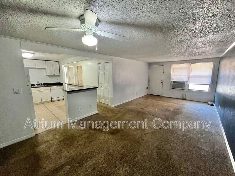 4009 E Michigan St - Photo 4 of 15