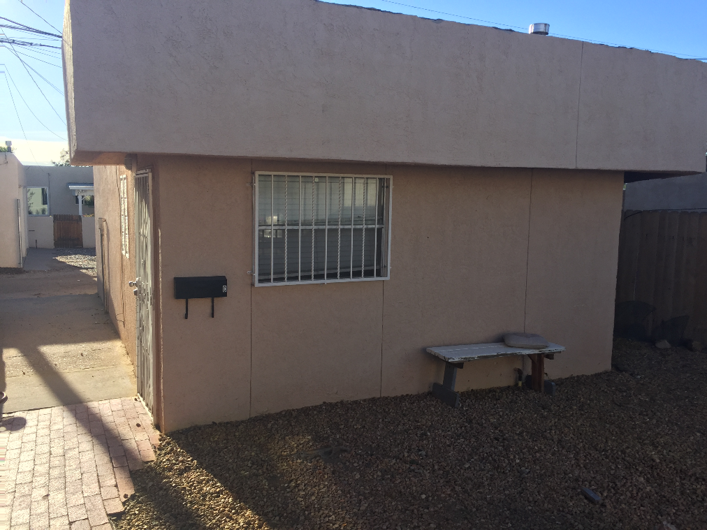 323 Truman St Ne - Photo 2 of 41