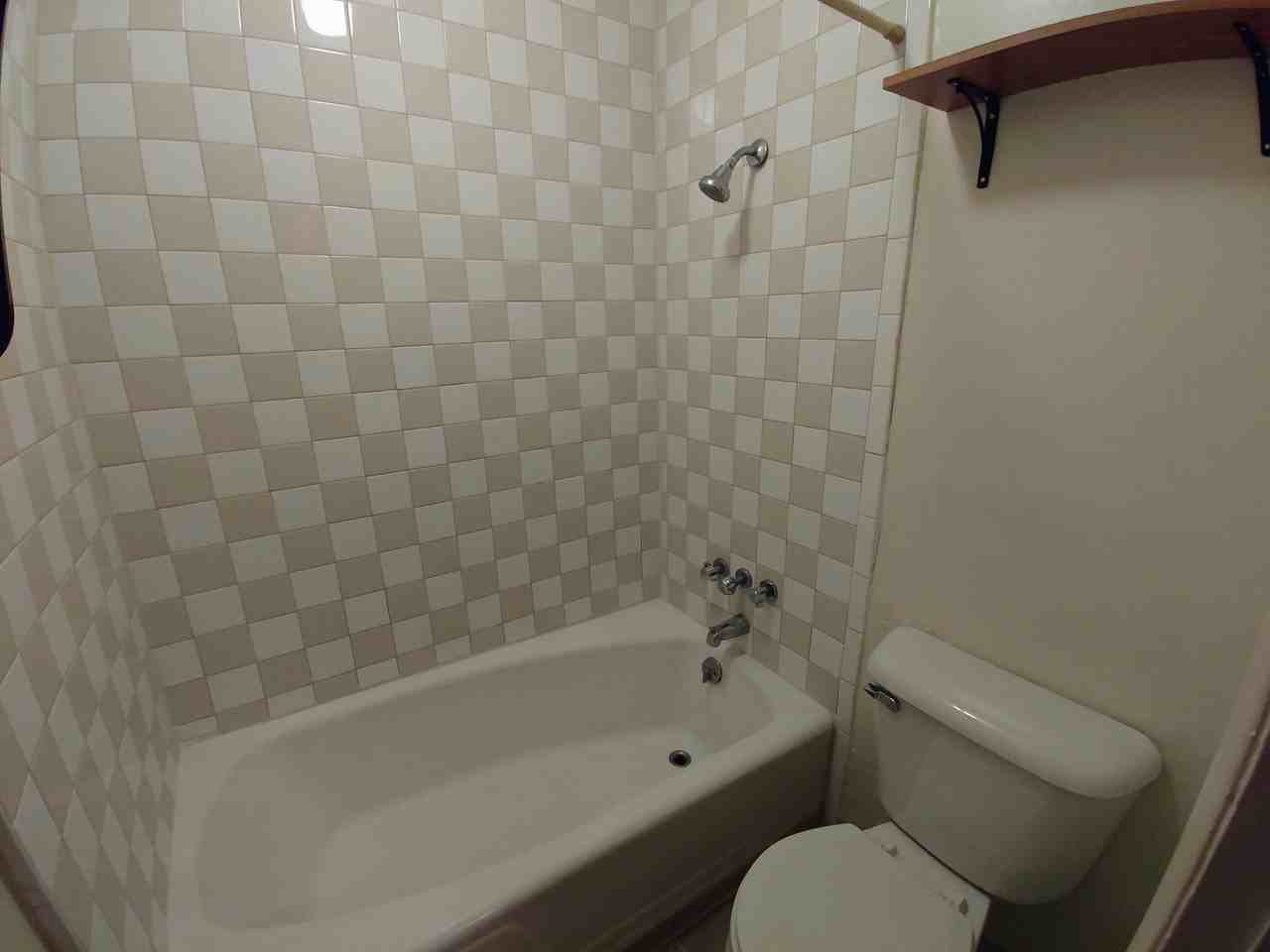 323 Truman St Ne - Photo 3 of 41