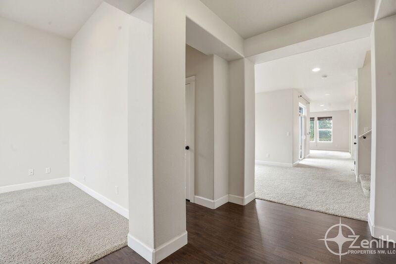 15205 Ne 102nd Way - Photo 2 of 44