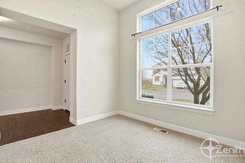 15205 Ne 102nd Way - Photo 4 of 44